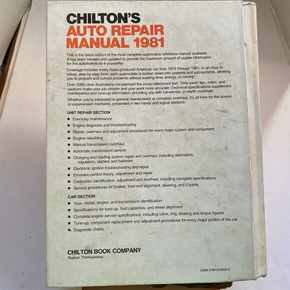 CHILTONS 1981 AUTO CAR REPAIR MANUAL HARD COVER MAINTENANCE STEP BY STEP - Picture 2 of 9